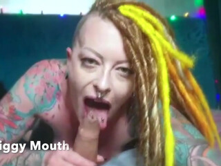 Piggy_Mouth crazy babe fucked in pussy