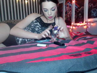 Kryska_Love 31 November 2020