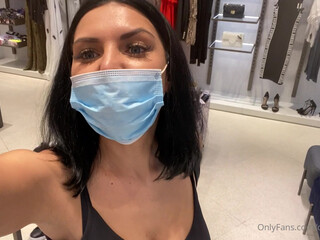 Kira Queen Onlyfans gorgeous bitch shows small tits