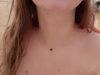 Julia Red Onlyfans Master slut