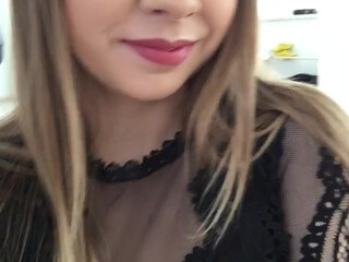 Julia Red Onlyfans naughty passion caresses shaved pussy