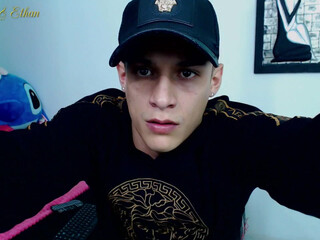 ethan_hotdick lush ass shows its shape