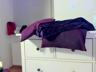 xxaylinxx fluffy bitch with glasses masturbates pussy