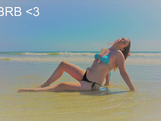 syndica crazy slut shows off saggy tits