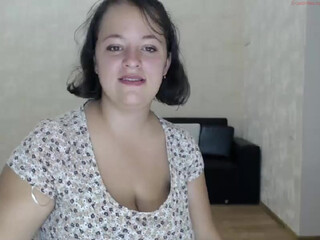 rosalie_ryder stocking babe shows elastic tits