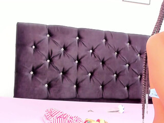 toyya_beauty beautiful model caresses big tits