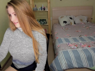 sexybabyleila Passing bitch in stockings