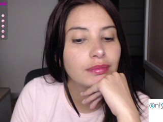 sex4you88 masturbating with a tampon in pussy