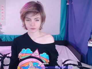 pixelphosphene Amazing babe