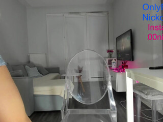 nickolll seductive babe masturbates shaved cunt