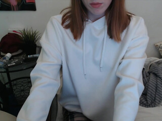 marshmallow_sage writes pen on boobs and ass