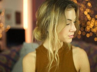 melodymate the bitch paid the courier for the pizza