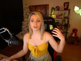 kimilee22 tasty slut naughty with a vibrator