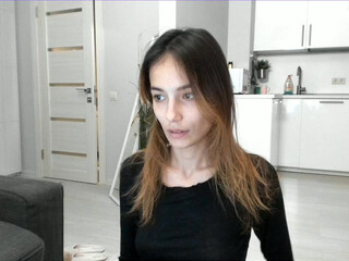 alia_me Charming lesbo