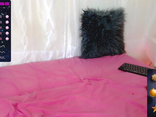 bad tender blonde squeezes boobs