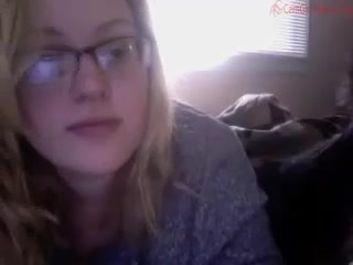 1995dman1995 skinny female rubs herself with oil