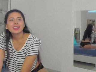 tina_olsen virtual sex