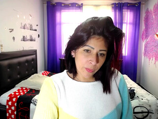 nathi_sex full skin pulls the cap with a phallus