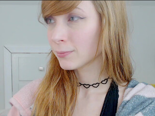 jessica naughty slut fucks anus phallus