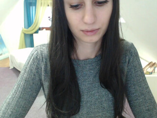 annabel18 busty skin fucks pussy dildo