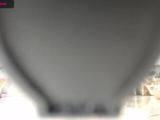 alexia_silver nude slut masturbates shaved vagina