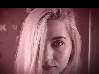 aalliss nude bitch dancing on the bed