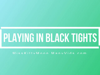 Kitty_Moon Red-haired courtesan