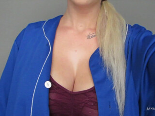 JanaFox sexy babe caresses fingers