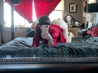 Natalie Mars onlyfans slut slut twirling elastic ass