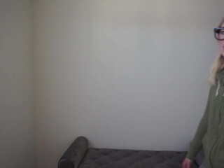 Mystie_Mae Busty confused