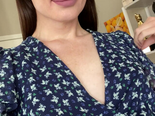 Natalie Mars onlyfans weak on the front