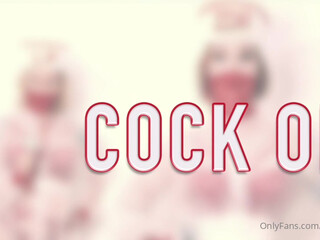 zaradurose onlyfans mature confused jerks off shaggy pussy