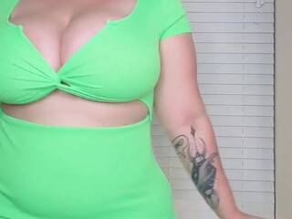 qtsnack onlyfans shrewd bitch licks anus girlfriend