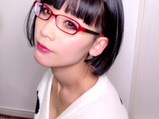 eri_kitami graceful bitch masturbates pussy