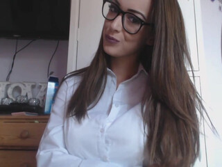 laurenlouise kissing