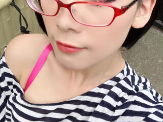 eri_kitami showing her butt