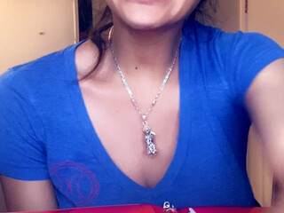 Jessy Dubai Onlyfans sexy chickens caress excited nipples