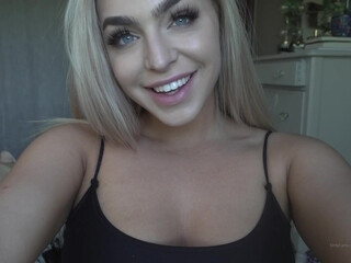 OnlyFans Emily_Rinaudo slag