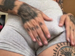 Nadia Love onlyfans nice lady massages vagina