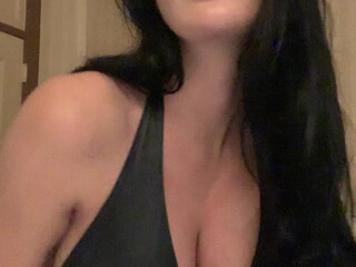 Damazonia onlyfans Solo caress of a cute lady