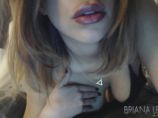 Briana_Lee bitch with huge booty caresses hairy cunt