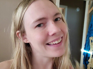 Nadialove cute baby check out the intimate charms