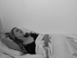 Nadialove busty babe gently caresses her pussy