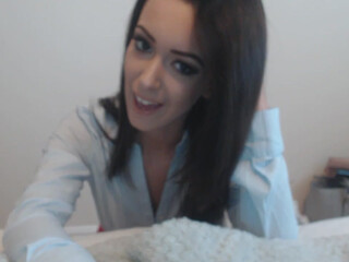 laurenlouise sexy mare caresses hairy cunt