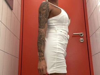 Vanessa Jhons onlyfans Class Bitch