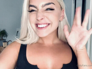 OnlyFans Emily_Rinaudo Chic passion