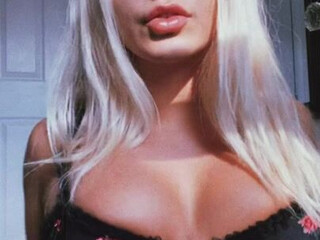 OnlyFans Emily_Rinaudo weak on the front