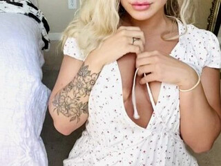 OnlyFans Emily_Rinaudo february 2021