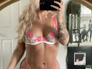 OnlyFans Emily_Rinaudo 05 June 2020