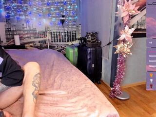 hotcoupleee2020 Pretty female